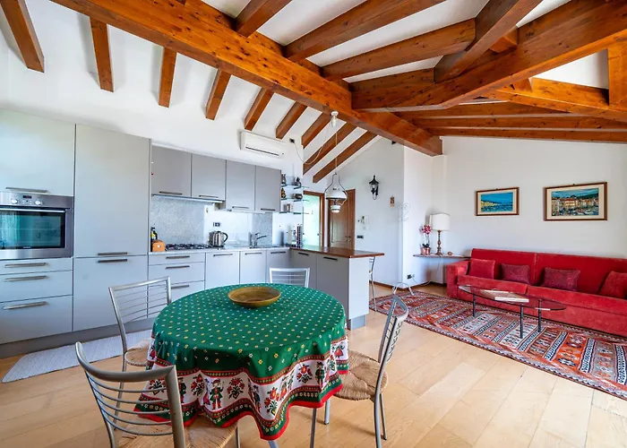 منتجع Alveluu Ristorante E تريميتْسّو